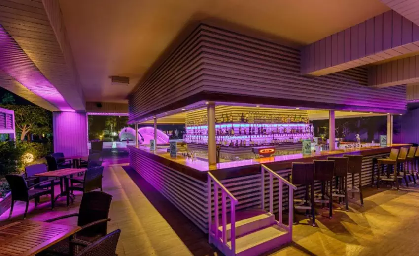 بار هتل سوسسی لاکچری ریزورت آنتالیا